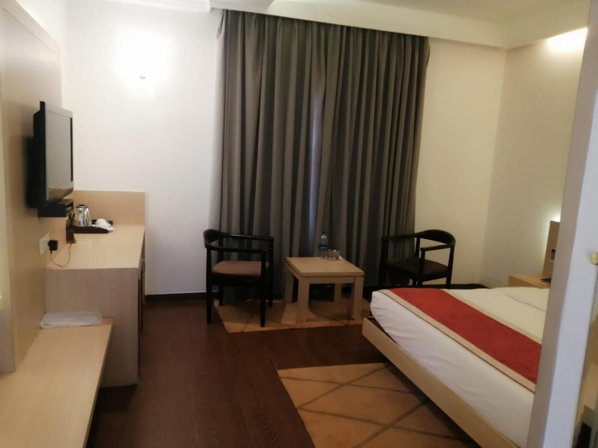 Kingston Resort カーンプル エクステリア 写真