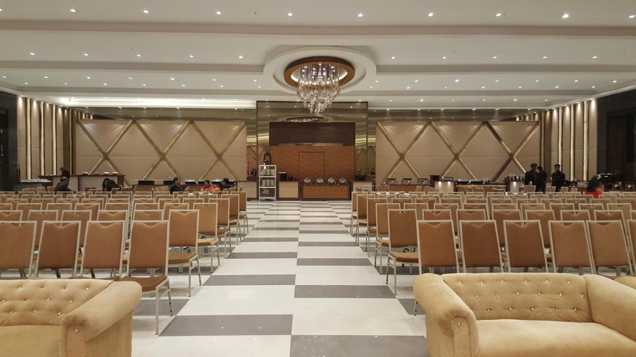 Kingston Resort カーンプル エクステリア 写真